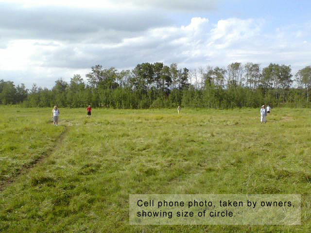 Visitors in circle
